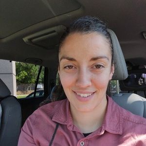 Meet your Posher, Elizabeth